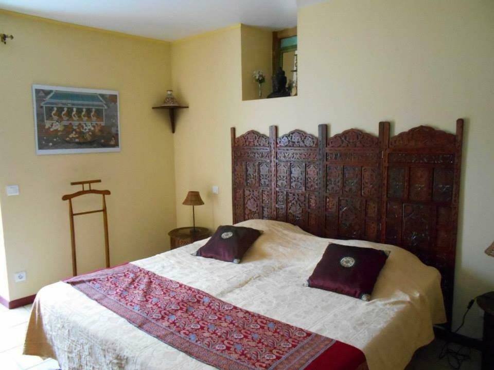Chambres D'Hotes Le Peyroux Montcel  Екстериор снимка