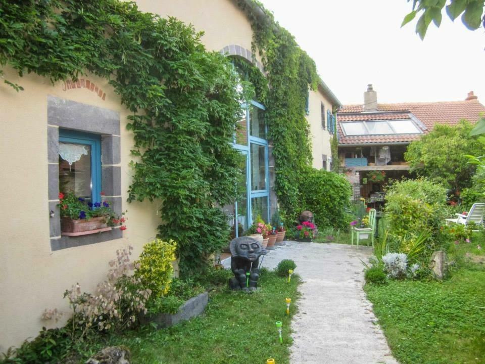 Chambres D'Hotes Le Peyroux Montcel  Екстериор снимка